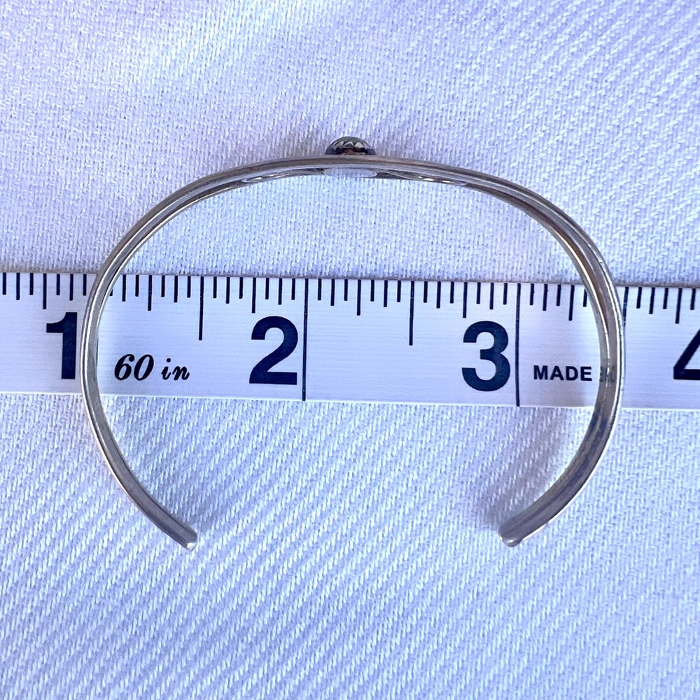 Vintage Turquoise & Solid Sterling Silver Cuff Bracelet - Picture 7 of 10